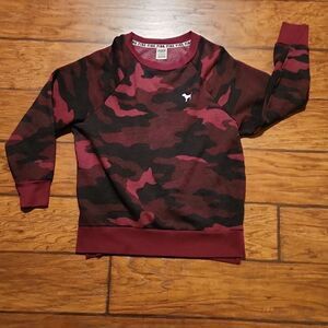 PINK Victoria's Secret size XS maroon and black camouflage print sweatshirt